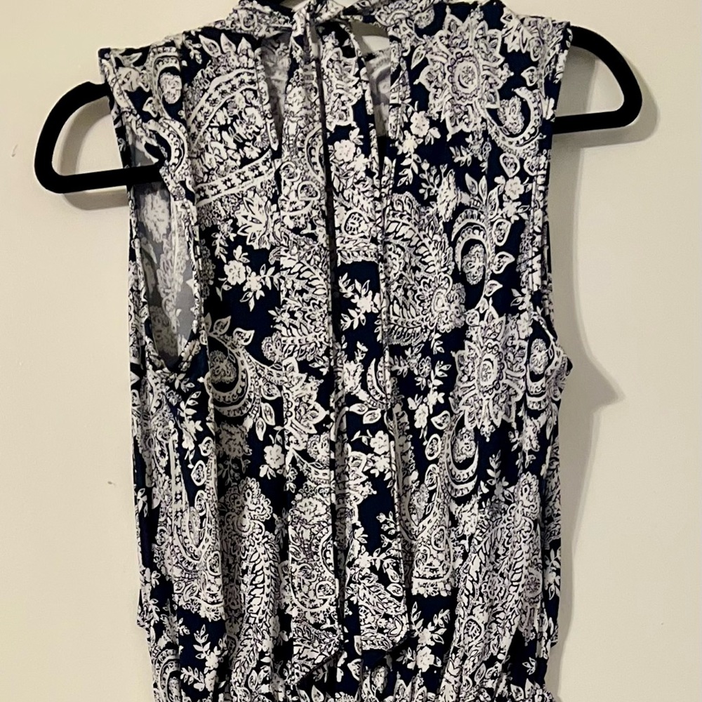Brand new jumpsuit! It’s calling your name! - Picture 2 of 2